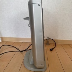 すぐに温まる遠赤外線ストーブの画像