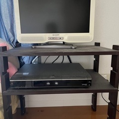 テレビ、レコーダー