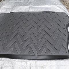 RAV4 ラゲッジマット トランクの画像