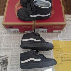 VANSスケートミッド リイシュー 13.5cmの画像