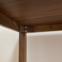 ダイニングテーブルの画像