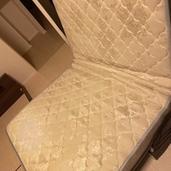 セミダブルマットレスの画像