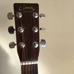 k.Country D−200  春日楽器　フォークギターの画像