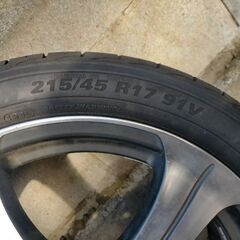 215/45R17 タイヤホイールセット2本の画像