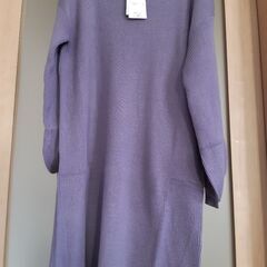 新品☆もっちりパフ袖ニットワンピース　L　パープル