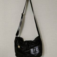 DOLCE&GABBANA ドルチェ＆ガッバーナ  ショルダーバッグ　本革　レザー　ブラック　直接取引歓迎　取り置き無料 愛知県岡崎市からの画像