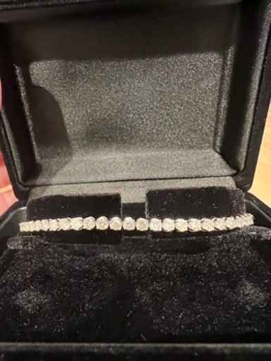 K18WG ダイヤモンド　ブレスレット