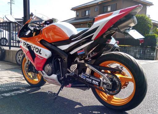 CBR600RR　PC37　後期　ロクダボ　ホンダ　レプソル　 マルケス　93　カスタム CBR600RRPC37後期ロクダボホンダレプソル マルケス93カスタム