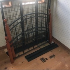 シングルベッド　スチール製の画像