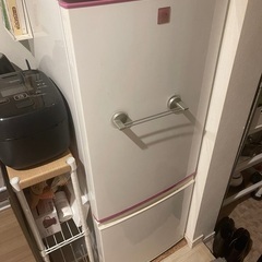 シャープ 冷蔵庫の画像