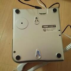 新品同様　固定電話　NSS-09 ホワイト　留守番機能　ナンバーディスプレイの画像