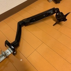 モニターアーム　ガス圧　10〜27インチ