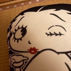 ベティのクッションの画像