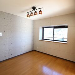 ✨サウスフィールド401✨静岡県富士市南松野⭕リフォーム済💖敷金・礼金無料✨遮音性に優れたRCマンション🎵バストイレ別🛁広々3LDKタイプ⭕富士山ビュー抜群の眺望🌷IC近くでアクセス良好⭕敷地内駐車場完備🚗高速インターネット無料✨ペット可能🐈スーパーまで500ｍ🛒沼久保駅🚉富士川駅⭕の画像