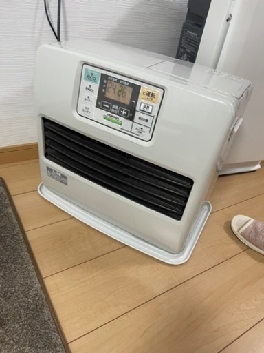 コロナ石油ファンヒーター