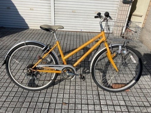【26インチ　クロスバイク】7段変速　泥除け付　前後タイヤ、前カゴ、グリップ新品❗️若林自転車　浜大津　SALE中❗️