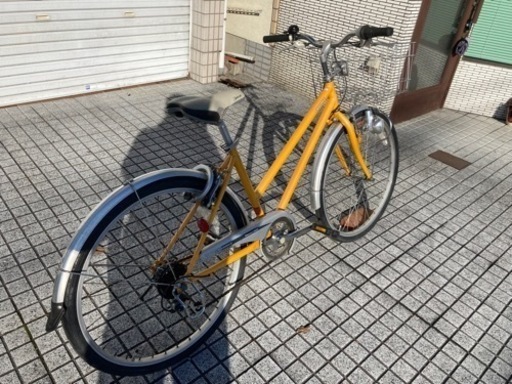 【26インチ　クロスバイク】7段変速　泥除け付　前後タイヤ、前カゴ、グリップ新品❗️若林自転車　浜大津　SALE中❗️