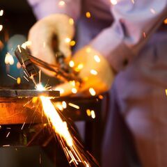 新着!!インフラを支える安定した企業で働く!鋼板のガス溶断作業スタッフの画像