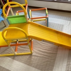 ワンワン、うーたん滑り台の画像