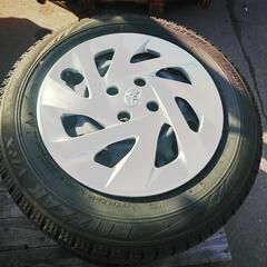 スタッドレスタイヤ ホイールセット 175/65R15  