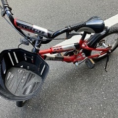 使用感あり子供用男の子16インチ自転車の画像