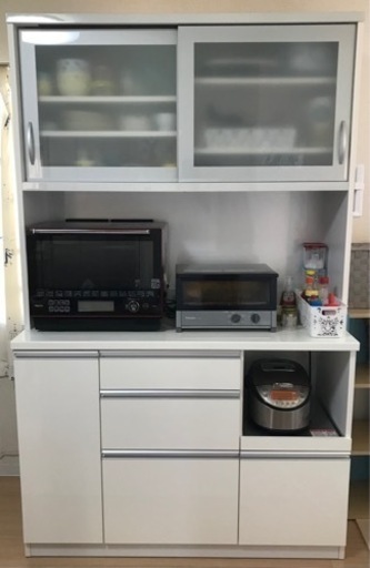 ニトリ食器棚