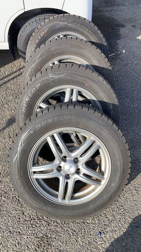 スタッドレスタイヤ 4本 195/65R15 91Q ホイールセット 18年製 WINTER MAXX DUNLOP