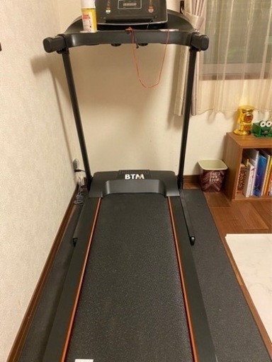 【決まりました！】早い者勝ち値下げ！超美品 !BTM 電動ルームランナー ウォーキングマシーン