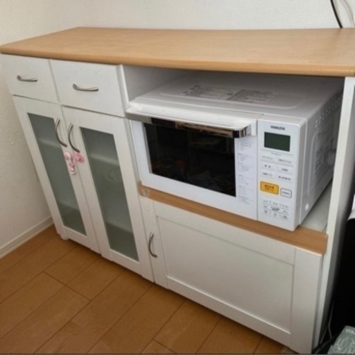 食器棚