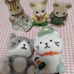 ★取引中★　ハピンズの猫ぬいぐるみとシルバニアの人形