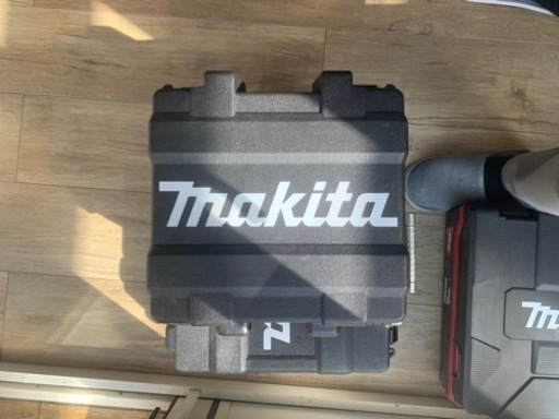 [中古］マキタ　AN534HM 50mm高圧エア釘打　エアダスタ付