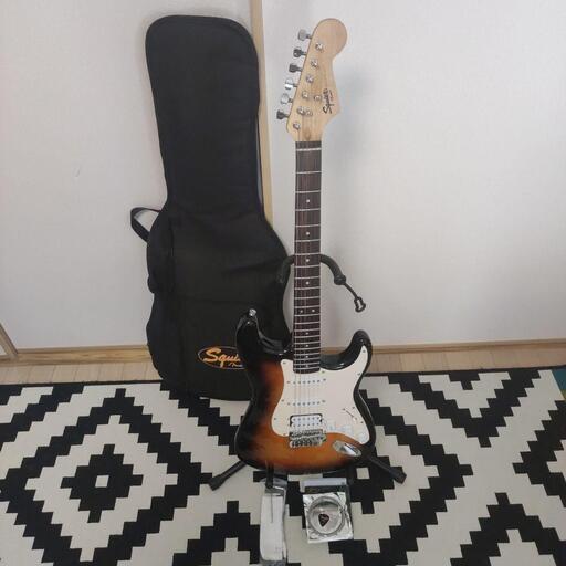 Squier スクワイヤー ストラトキャスター