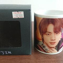 BTS/JINジン  未使用マグカップ パスケースセットの画像