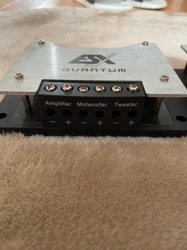 ESX クロスオーバー ネットワーク QUANTUM スピーカー ツイーター ウーファー 音質 