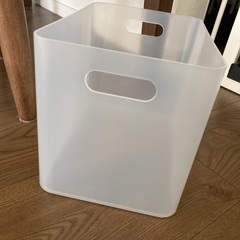 収納ボックス