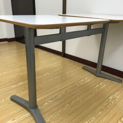 テーブル＆チェア：IKEA &MOD ELENA【12/30豊島区引き取り希望】日程合わない方も一度ご連絡ください。の画像