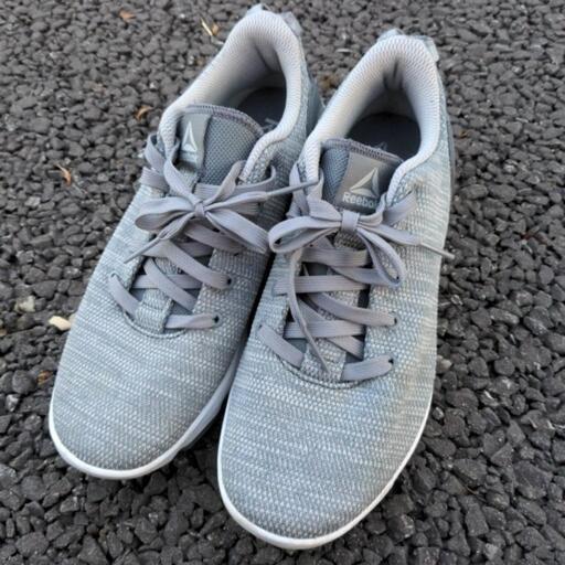 Reebok　26センチ　スニーカー