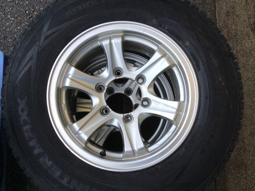 ハイエース　ダンロップ　ウィンターマックス　195/80 15 LTタイヤ　アルミ4本セット　冬タイヤ 2月中限定価格