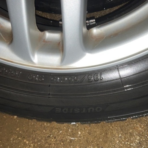 195/65R15 スタッドレス！