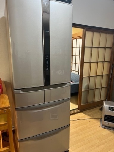 HITACHI  日立　冷蔵庫　大型　両開き