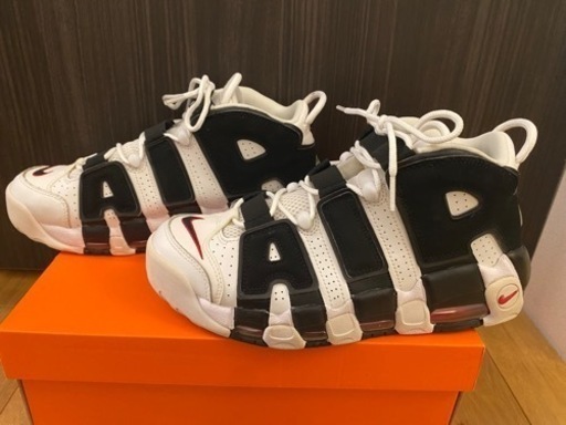 NIKE エアモアアップテンポ