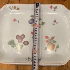 モーニングのトレー　一枚10円の画像