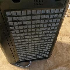 有料優先 空気清浄機　SHARP 黒　動作品の画像