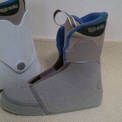スキーブーツ　子供用２２ｃｍの画像