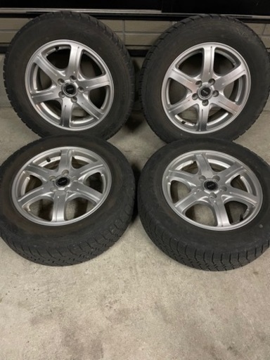 受け渡し予定者決まりました。プリウス他アルミスタッドレス４本セット