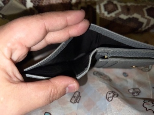 GUCCI二つ折り財布