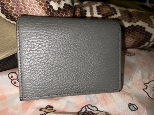 GUCCI二つ折り財布