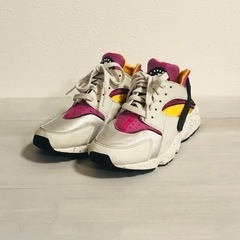 NIKE エアハラチ 25.5cm