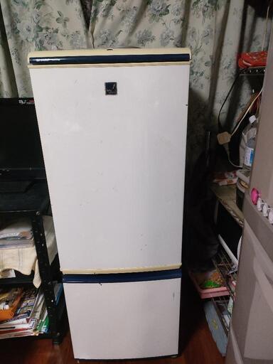 ⑧シャープ  冷蔵庫  165L