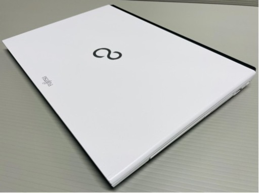 【受け渡し予定者決定済み】配送可！　年賀状　MicrosoftOffice、新品SSD、Windows11搭載　FUJITSU製ノート